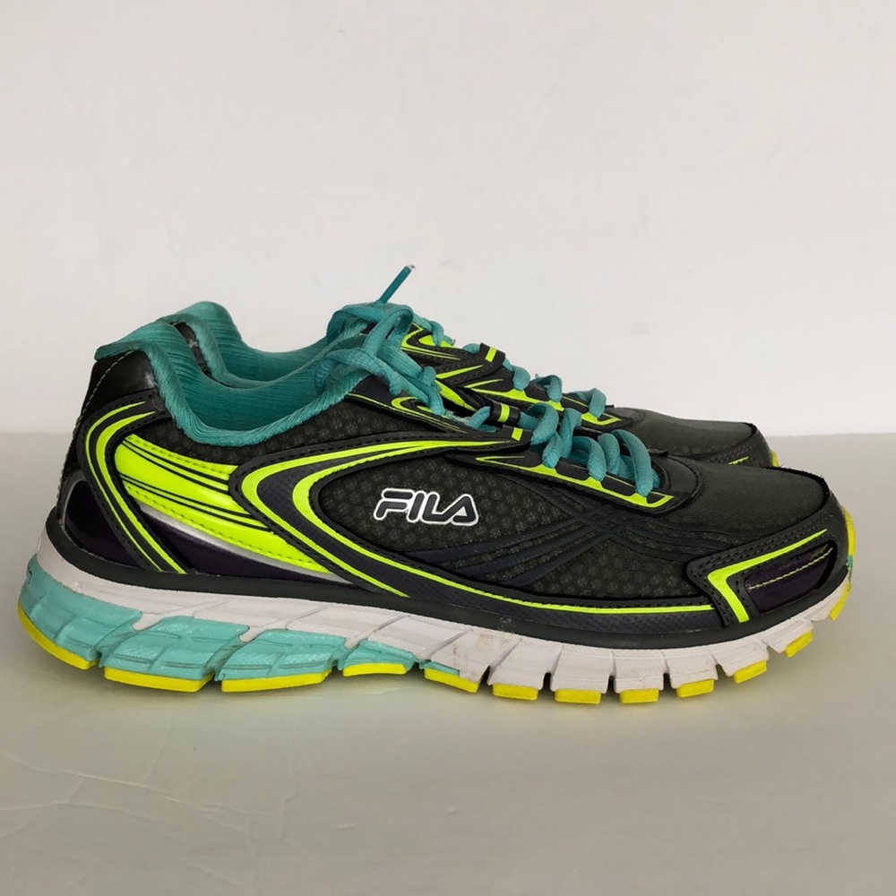 Fila  Sneakers Cool Max SZ 7 Gray Lace up Athletic Running Shoe